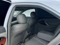 Toyota Camry 2011 года за 5 500 000 тг. в Кульсары – фото 9