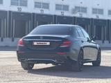 Mercedes-Benz E 200 2016 годаүшін14 500 000 тг. в Караганда – фото 4