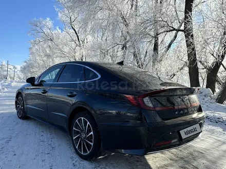 Hyundai Sonata 2022 года за 12 500 000 тг. в Усть-Каменогорск – фото 2