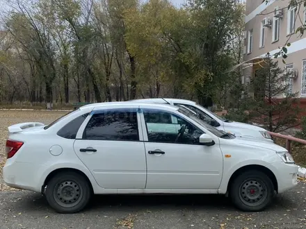 ВАЗ (Lada) Granta 2190 2014 года за 3 600 000 тг. в Семей – фото 4