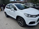 Chevrolet Tracker 2020 годаүшін6 300 000 тг. в Алматы – фото 2