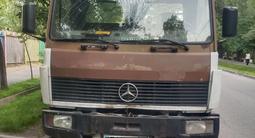 Mercedes-Benz 1992 года за 11 000 000 тг. в Алматы – фото 4