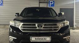 Toyota Highlander 2011 года за 12 500 000 тг. в Астана