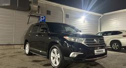 Toyota Highlander 2011 года за 12 500 000 тг. в Астана – фото 2