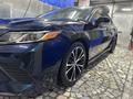 Toyota Camry 2018 года за 8 000 000 тг. в Караганда – фото 7