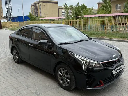 Kia Rio 2022 года за 8 850 000 тг. в Актобе – фото 2