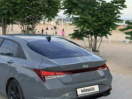 Hyundai Elantra 2022 года за 8 000 000 тг. в Актау – фото 3