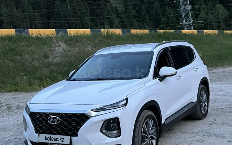 Hyundai Santa Fe 2020 годаүшін14 300 000 тг. в Алматы