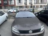 Volkswagen Jetta 2013 года за 4 000 000 тг. в Алматы – фото 2