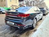 Kia K7 2021 года за 15 000 000 тг. в Алматы – фото 3