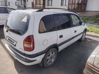 Opel Zafira 2002 годаfor2 500 000 тг. в Астана