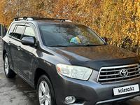 Toyota Highlander 2008 годаfor9 500 000 тг. в Алматы