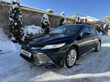 Toyota Camry 2020 годаүшін14 700 000 тг. в Алматы – фото 2