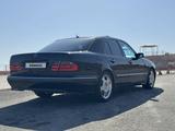 Mercedes-Benz E 430 2001 годаfor6 500 000 тг. в Шымкент – фото 2