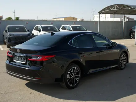 Toyota Camry Luxe 2026 года за 22 190 000 тг. в Актау – фото 9
