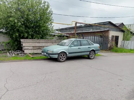 Volkswagen Passat 1991 года за 950 000 тг. в Урджар – фото 3