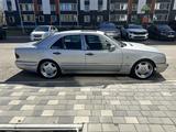 Mercedes-Benz E 230 1996 года за 4 500 000 тг. в Усть-Каменогорск – фото 2