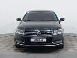 Volkswagen Passat 2012 года за 6 390 000 тг. в Астана – фото 2