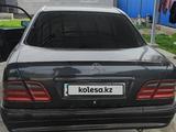 Mercedes-Benz E 280 1996 года за 2 000 000 тг. в Алматы