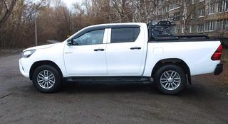 Toyota Hilux 2017 года за 13 200 000 тг. в Усть-Каменогорск