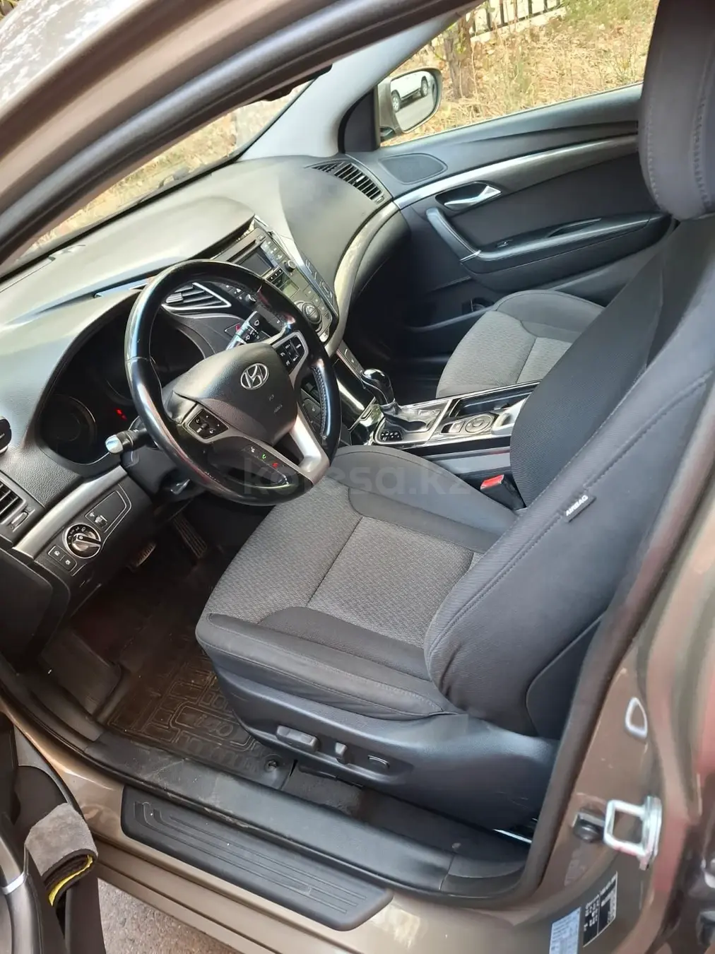 Hyundai i40, 2013