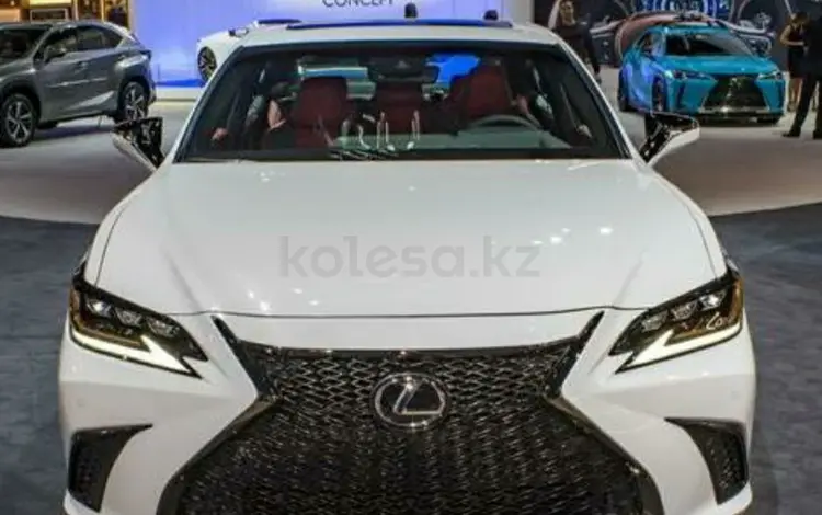 Решётка радиатора Lexus es250 F sport за 250 000 тг. в Алматы