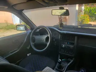 Audi 80