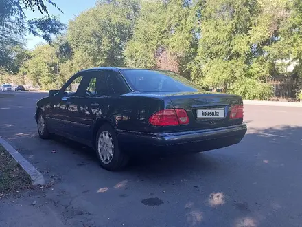 Mercedes-Benz E 280 1997 года за 3 700 000 тг. в Талдыкорган – фото 14