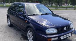 Volkswagen Golf 1997 годаүшін1 850 000 тг. в Астана – фото 2