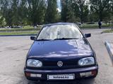 Volkswagen Golf 1997 годаүшін1 850 000 тг. в Астана