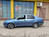 Volkswagen Vento 1993 года за 1 500 000 тг. в Сарыагаш – фото 3