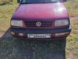 Volkswagen Vento 1995 года за 1 350 000 тг. в Караганда