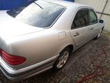 Mercedes-Benz E 240 1997 годаүшін2 000 000 тг. в Усть-Каменогорск – фото 3