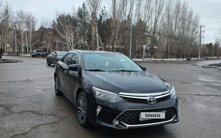 Toyota Camry 2017 года за 14 700 000 тг. в Астана