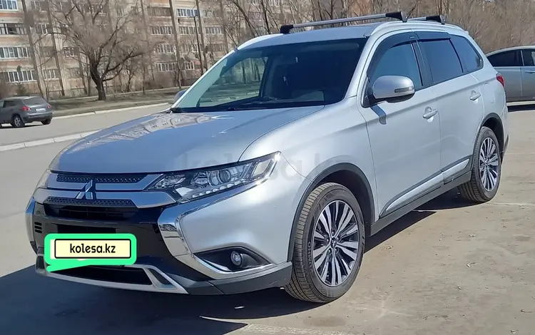 Mitsubishi Outlander 2019 года за 12 900 000 тг. в Усть-Каменогорск