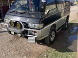 Mitsubishi Delica 1993 годаүшін3 500 000 тг. в Алматы – фото 2