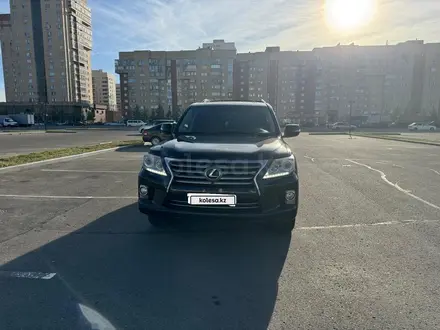 Lexus LX 570 2012 года за 23 000 000 тг. в Астана