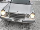 Mercedes-Benz E 240 1997 года за 2 100 000 тг. в Караганда – фото 3