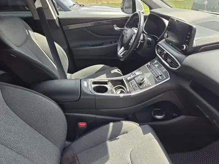 Hyundai Santa Fe 2022 года за 12 500 000 тг. в Астана – фото 10