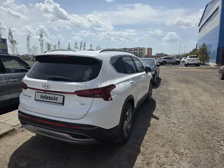 Hyundai Santa Fe 2022 года за 12 500 000 тг. в Астана – фото 4