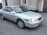 Toyota Camry 2000 года за 4 150 000 тг. в Астана