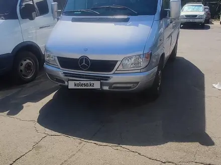 Mercedes-Benz Sprinter 2004 года за 4 500 000 тг. в Алматы