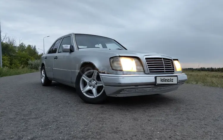 Mercedes-Benz E 220 1992 годаfor1 190 000 тг. в Астана