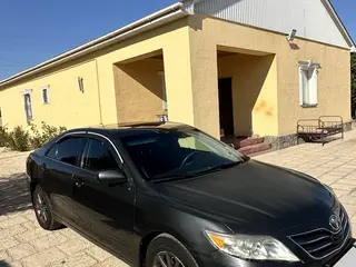 Toyota Camry, 2010