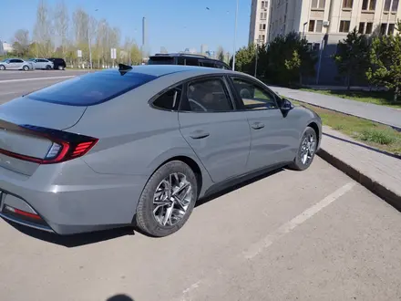 Hyundai Sonata 2022 года за 11 900 000 тг. в Семей – фото 6