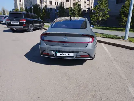 Hyundai Sonata 2022 года за 11 900 000 тг. в Семей – фото 7