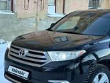 Toyota Highlander 2011 годаfor12 000 000 тг. в Актобе