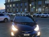 Hyundai Elantra 2014 года за 4 900 000 тг. в Атырау – фото 2