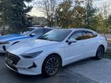 Hyundai Sonata 2020 годаүшін10 500 000 тг. в Алматы