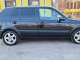 Volkswagen Golf 1995 годаүшін2 100 000 тг. в Алматы – фото 2